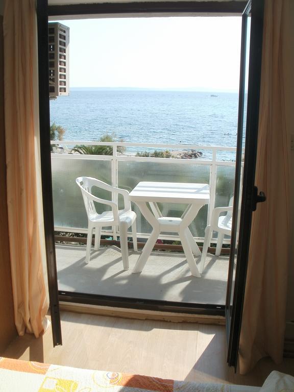 Beach Apartments Toni Podstrana Quarto foto
